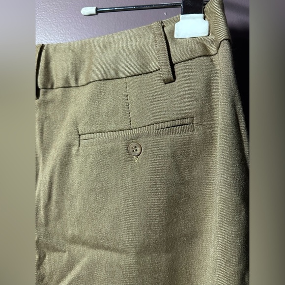 Women’s Nine & Co Tan Dress Pants - Picture 5 of 5